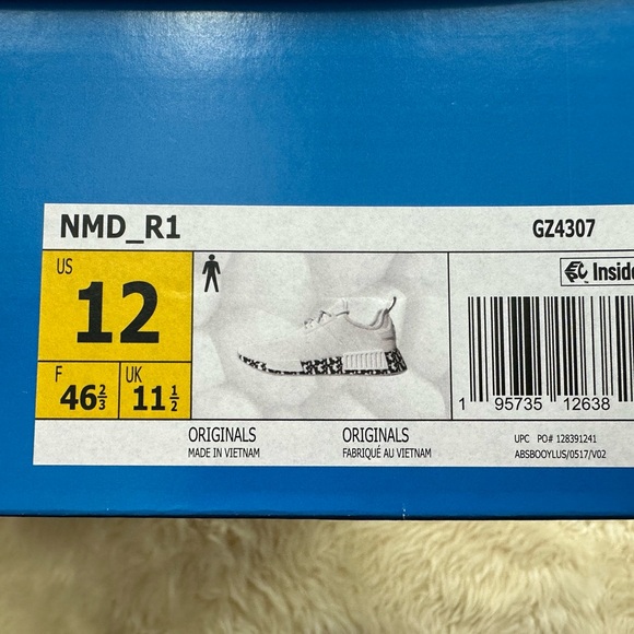 ADIDAS NMD R1 - Picture 8 of 8
